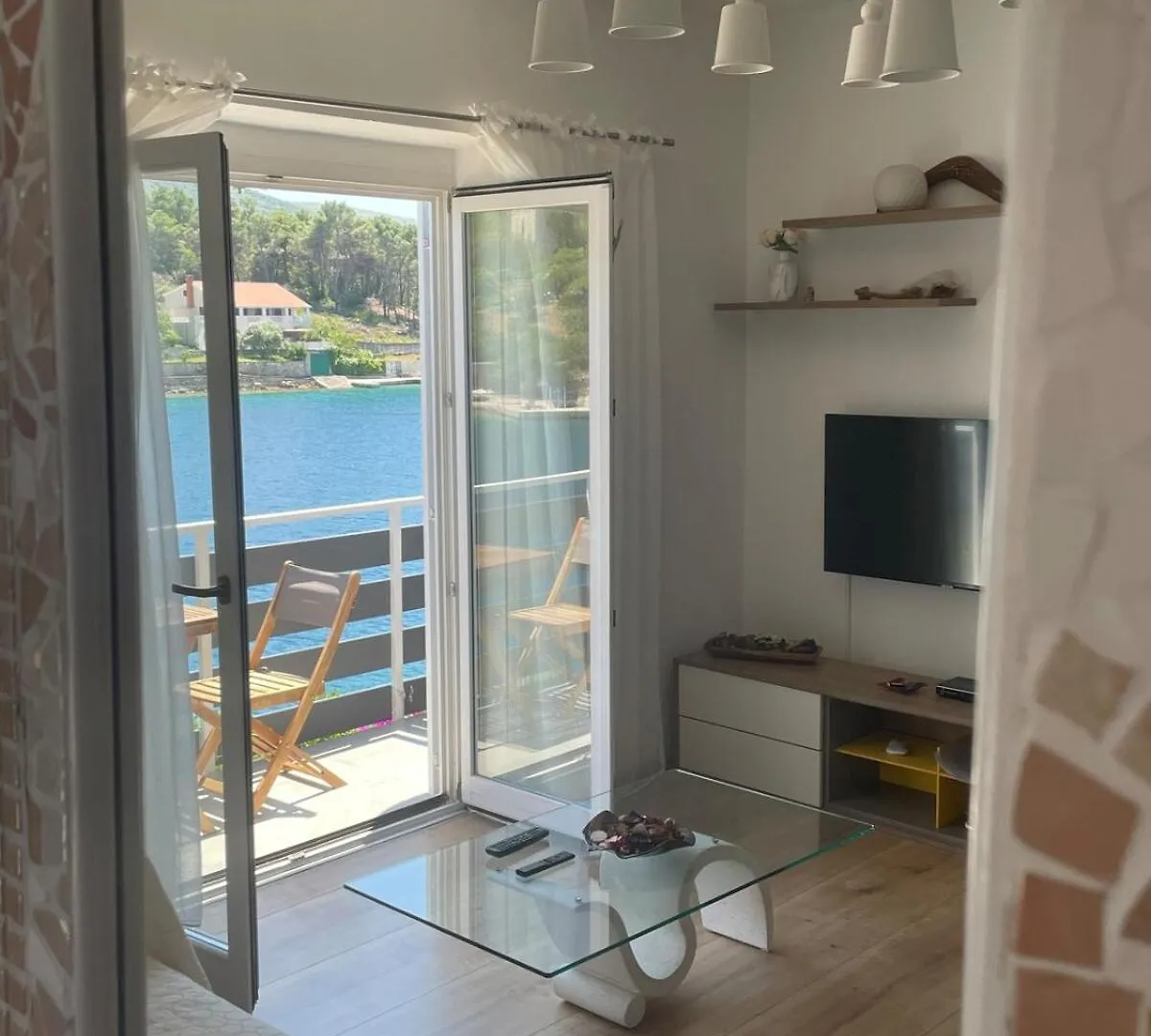 Holiday House Jagoda -First Row To The Sea Brbinj Holiday home